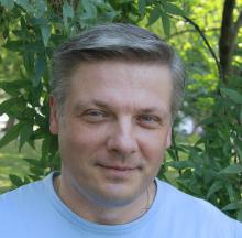 ����������